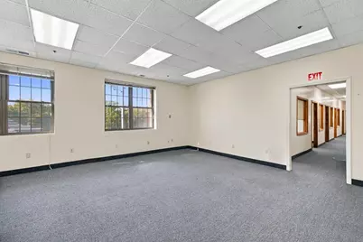 49 River St #1, Waltham, MA 02453 - Photo 40