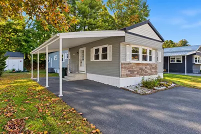 22 Christian Avenue, Hudson, MA 01749 - Photo 2