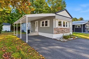 22 Christian Ave, Hudson, MA 01749 - Photo 2