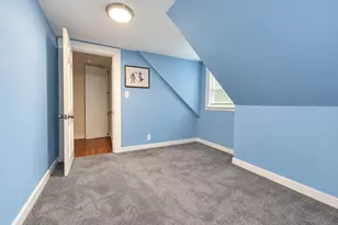 126 Pine Hill Cir, Waltham, MA 02451 - Photo 10