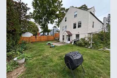 126 Pine Hill Cir, Waltham, MA 02451 - Photo 28