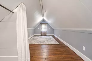 126 Pine Hill Cir, Waltham, MA 02451 - Photo 14
