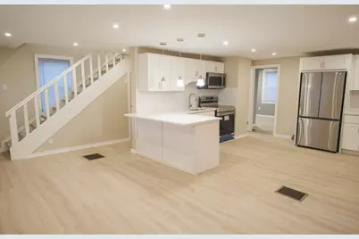 227 Deerfield St, Greenfield, MA 01301 - Photo 10