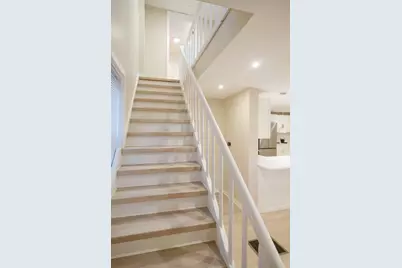 227 Deerfield St, Greenfield, MA 01301 - Photo 8