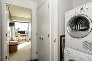 110 Stuart St, Boston, MA 02116 - Photo 14