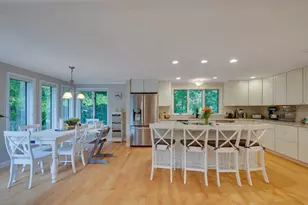 30 Surrey Rd, Winchester, MA 01890 - Photo 12