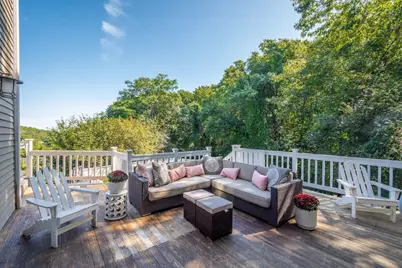 30 Surrey Rd, Winchester, MA 01890 - Photo 10