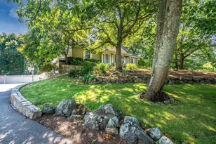 30 Surrey Rd, Winchester, MA 01890 - Photo 6