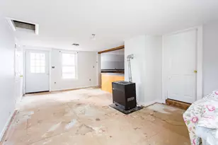 4 E Main St, West Brookfield, MA 01585 - Photo 22