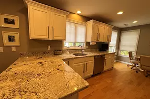 31 Dunbar Dr, Easton, MA 02356 - Photo 22
