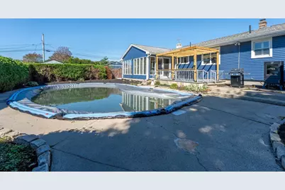 95 Caroline Ave, Somerset, MA 02725 - Photo 6