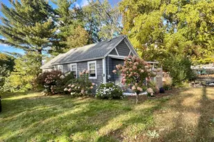 5 Lakeshore Dr, Wales, MA 01081 - Photo 24