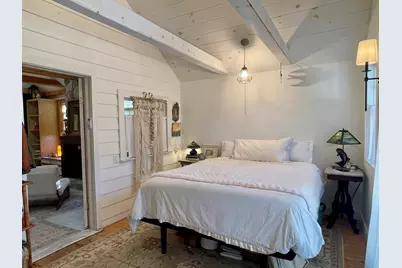 5 Lakeshore Dr, Wales, MA 01081 - Photo 14