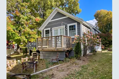 5 Lakeshore Dr, Wales, MA 01081 - Photo 2
