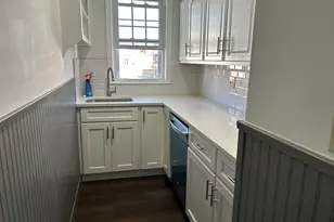 7 Judson St, Malden, MA 02148 - Photo 2