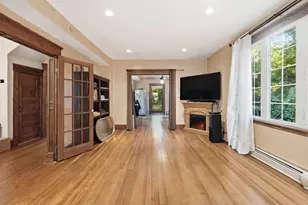 145 Winter St, Saugus, MA 01906 - Photo 10