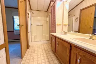 403 Tully Rd, Orange, MA 01364 - Photo 14