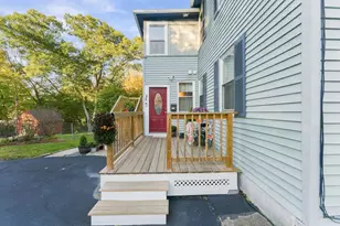 31 Thurston Ave, Northbridge, MA 01534 - Photo 8