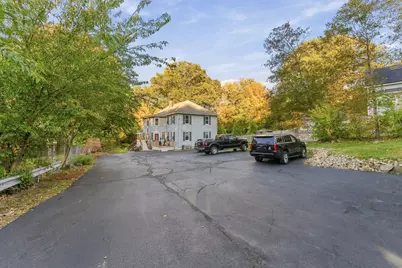31 Thurston Avenue #31, Northbridge, MA 01534 - Photo 4