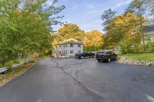 31 Thurston Ave, Northbridge, MA 01534 - Photo 4