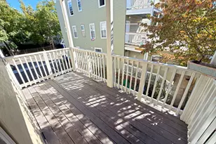 26 Elder St, Boston, MA 02125 - Photo 32