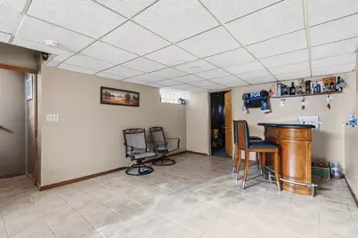 58 Lombard St, New Bedford, MA 02740 - Photo 18