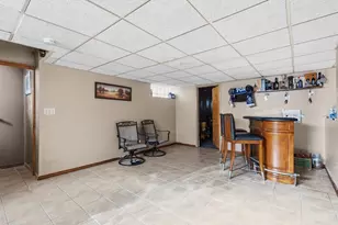 58 Lombard St, New Bedford, MA 02740 - Photo 18