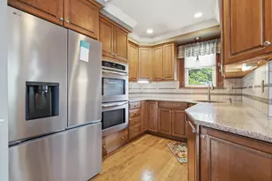 38-40 Franconia St, Boston, MA 02122 - Photo 16