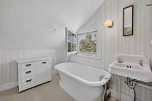 43 Summer St, Taunton, MA 02780 - Photo 30
