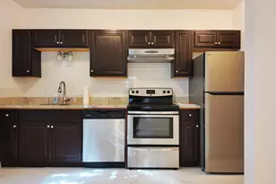 32 Ransom Rd, Boston, MA 02135 - Photo 4