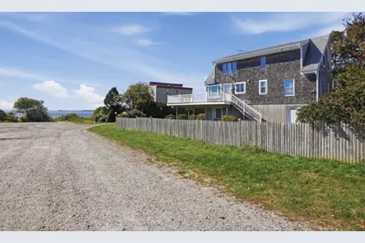 5 Bayview Ave, Fairhaven, MA 02719 - Photo 8