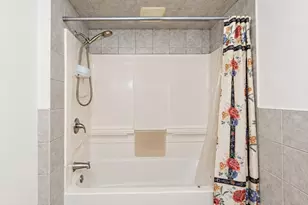 22 Dana St, Somerville, MA 02145 - Photo 14