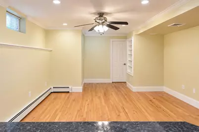 22 Dana St #B, Somerville, MA 02145 - Photo 6