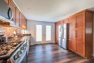 41 Silva St, Carver, MA 02330 - Photo 8