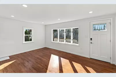 29 Windsor Rd, Beverly, MA 01915 - Photo 8