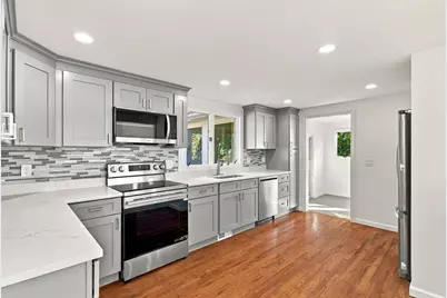 29 Windsor Rd, Beverly, MA 01915 - Photo 4