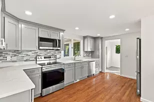 29 Windsor Rd, Beverly, MA 01915 - Photo 4