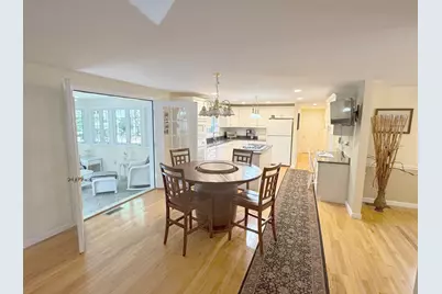 20 Emerald St, Tyngsborough, MA 01879 - Photo 10