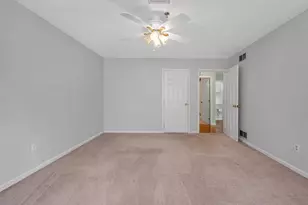 21 Dallas Dr, Dracut, MA 01826 - Photo 18