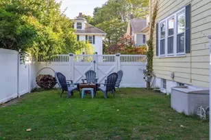 195 Bedford St, New Bedford, MA 02740 - Photo 32