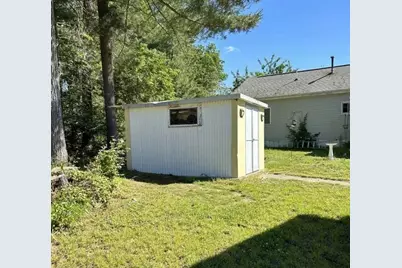 32 Parkwood Drive, Halifax, MA 02338 - Photo 18