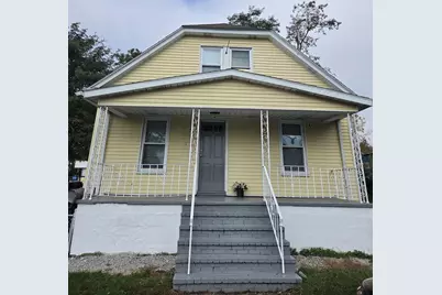 7 Garfield St, Acushnet, MA 02743 - Photo 2