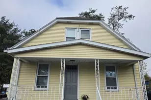 7 Garfield St, Acushnet, MA 02743 - Photo 2