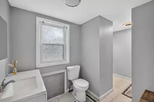 7 Garfield St, Acushnet, MA 02743 - Photo 22