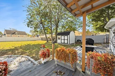 37 Sidney Ave, Swansea, MA 02777 - Photo 6