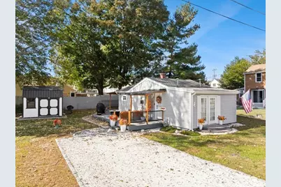 37 Sidney Ave, Swansea, MA 02777 - Photo 24
