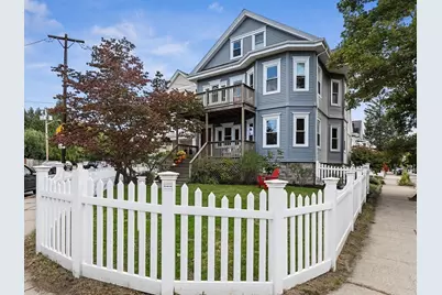580 High Street #1, Medford, MA 02155 - Photo 2