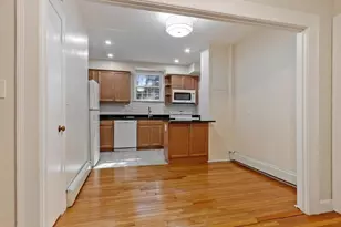 159 St Paul St, Brookline, MA 02446 - Photo 4