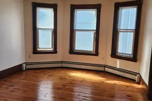 149 Vernon St, Worcester, MA 01610 - Photo 2