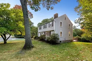 24 Fletcher Rd, Lynnfield, MA 01940 - Photo 4